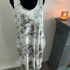 Gray and White Tie-Dye Sleep/House Dress